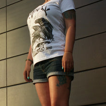 Заредете изображение във визуализатора на галерията – BRD: Crow &amp; Bones T-Shirt (black, white &amp; red)
