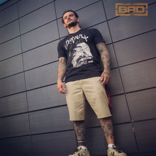 Заредете изображение във визуализатора на галерията – BRD: Crow &amp; Bones T-Shirt (black. white &amp; red)
